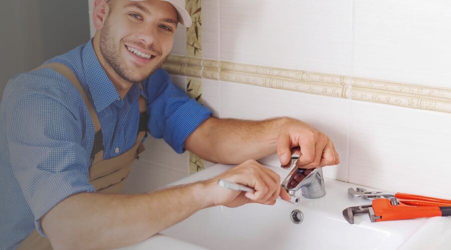 Kitchen Faucet Repair Service in Elwell, MI